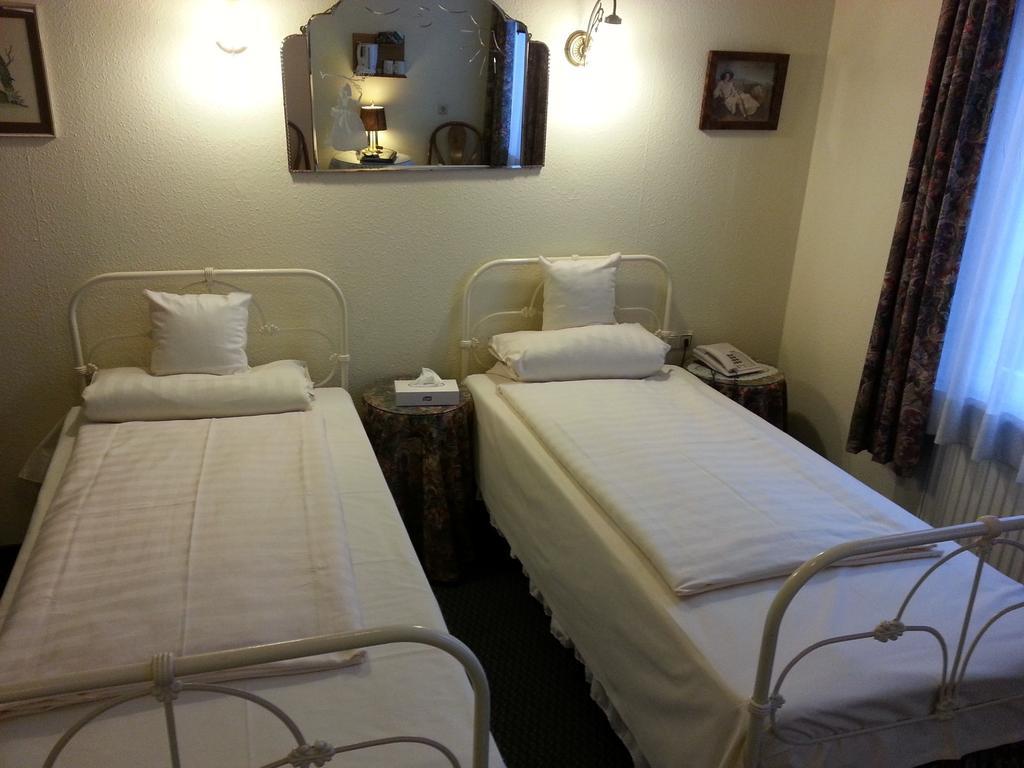 Hotel Admiral Висбаден Екстериор снимка